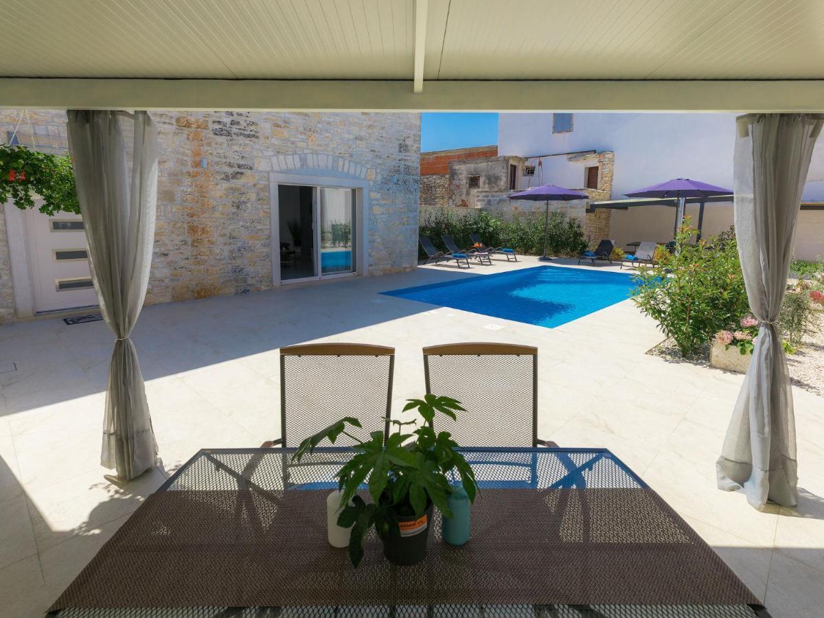 Holiday Home Villa Karmen - Roj454 By Interhome Sveti Petar u Sumi Екстер'єр фото