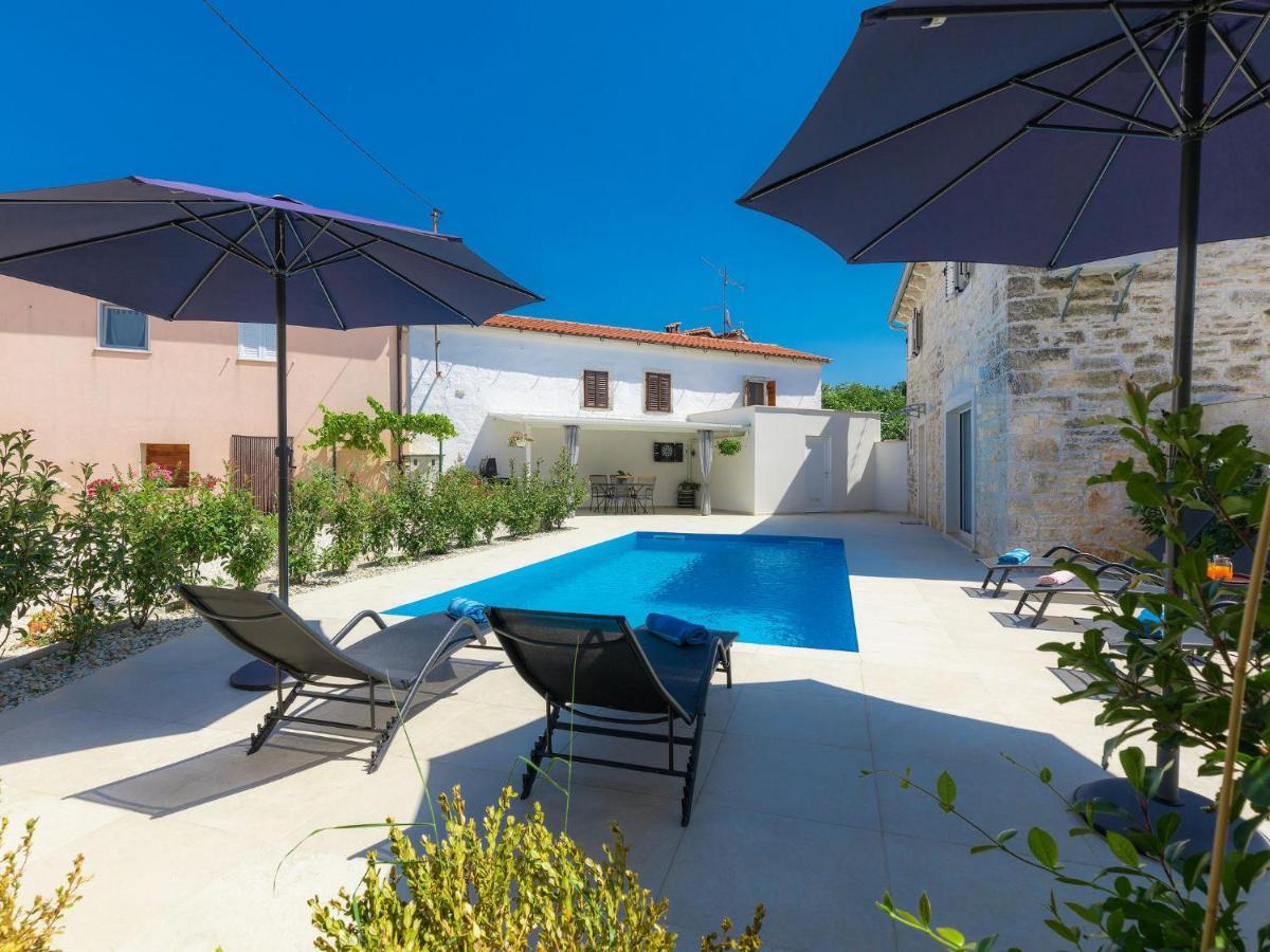 Holiday Home Villa Karmen - Roj454 By Interhome Sveti Petar u Sumi Екстер'єр фото